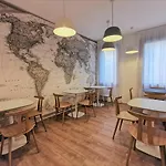 里约酒店 2*