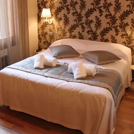 Rio Hotell 2*
