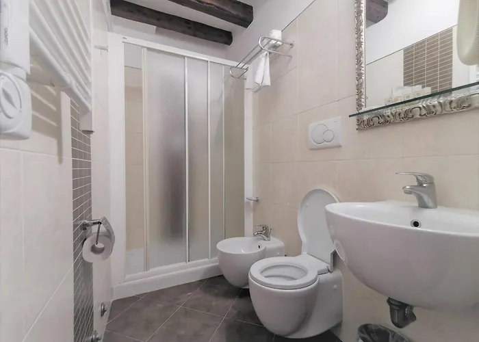 里约酒店 酒店 2*