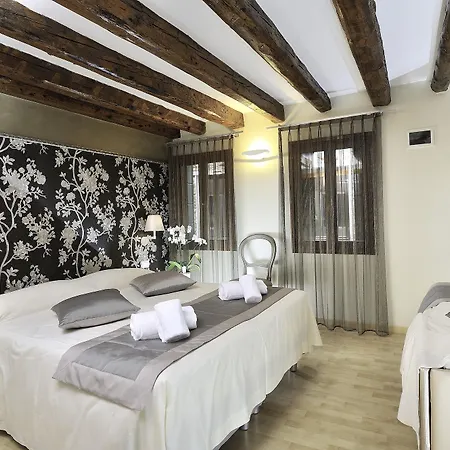 Rio Hotel Veneza